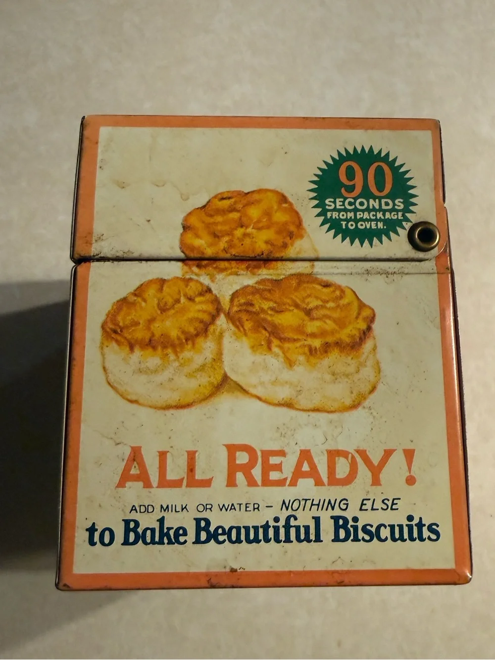 Vintage Betty Crocker Recipe box Bisquick Advertising Metal Tin Box Recipe Cards